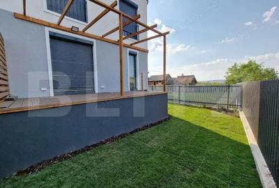 Casă cu 4 camere cu Teren 250 Mp în Dezmir