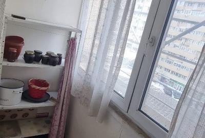 Apartament cu 3 camere decomandat în Pantelimon - 9
