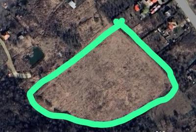 Teren de 12264 mp, în Central - 5