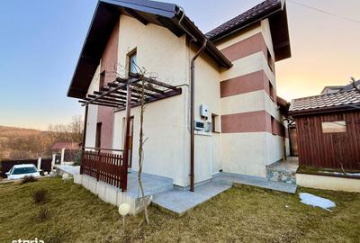 Casă cu 4 camere cu Teren 380 Mp în Bucium - 5