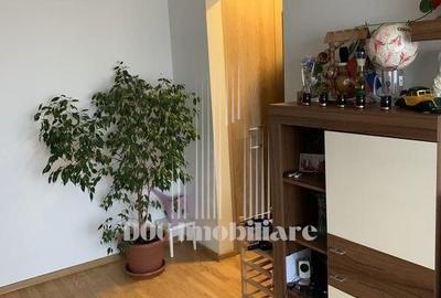 Apartament cu 2 camere semidecomandat, mobilat în Titan - 3