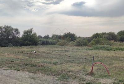 Teren pe colt in cartier nou de case locuite. Iluminat stradal. COMISION ZERO! - 2