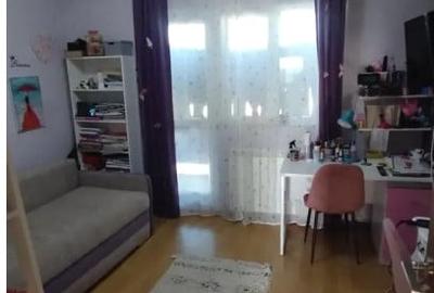 Centru- apartament 3 camere - 3