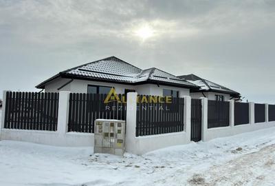 Casă cu 3 camere cu Teren 282 Mp în Berceni - 2