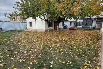 Casă cu Teren 403 Mp în Central