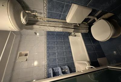 Inchiriez Garsoniera 24mp in zona Piata Tractorul , et.1 - 7