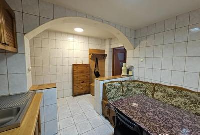 Apartament cu 2 camere decomandat în Costin Georgian - 6