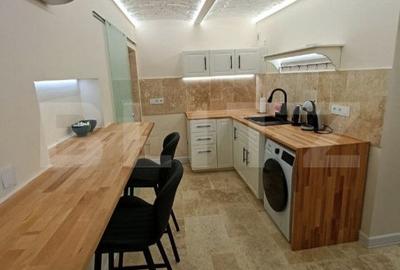 Garsonieră decomandată în Central - 2