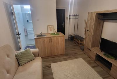 Garsonieră de închiriat – 15 mp utili – Prima închiriere – Zona Dâmbovița - 2
