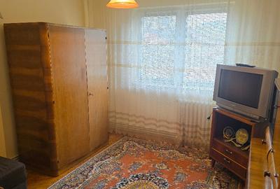 Inchiriez apartament 2 camere in Deva, Piata Centrala, decomandat et 3 - 24