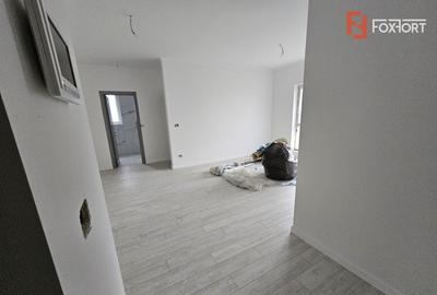 Apartament cu 2 camere, etaj 1 + balcon - Gradiste Arad - 3