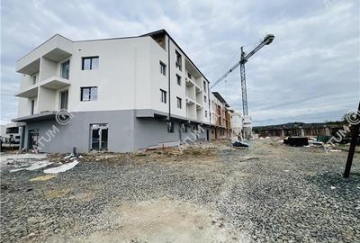 Apartament cu 3 camere decomandat în Aeroport - 1