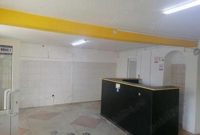 Spațiu comercial, de 80 mp, în Alunișu - 3