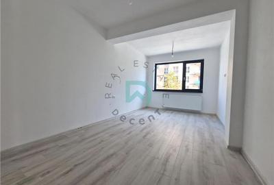 Apartament cu 3 camere decomandat în Tractorul - 11