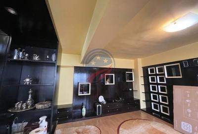 Apartament cu 3 camere zona Ultracentrala, vis-a-vis de Universitate - 2