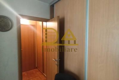 Apartament cu 2 camere, mobilat în P-ța Romană - 4