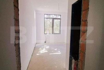 Casă cu 15 camere cu Canalizare în Central - 2