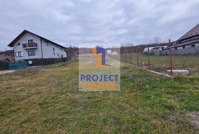 Teren construc?ii Caline?ti, 2400 mp - 2