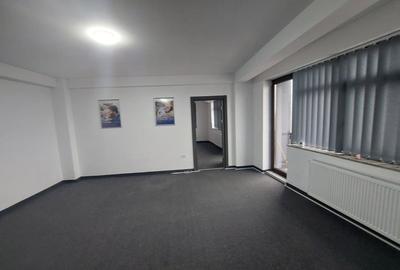 Birou, de 80 mp, în Tomis Nord - 3