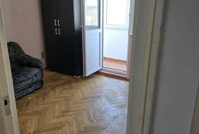 Apartament cu 2 camere decomandat în Tătărași - 1