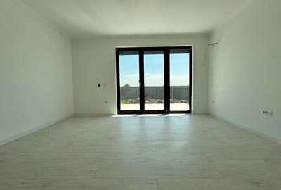 Duplex cu 3 camere cu Canalizare în Giroc - 6