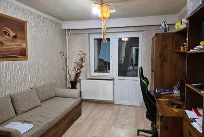 Apartament cu 3 camere decomandat în Central - 5