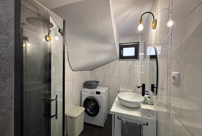 Casă individuală cu 4 camere cu Canalizare în Cristian - 11