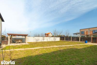 Casă cu 7 camere cu Garaj în Brănești - 16