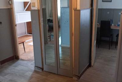 Apartament cu 3 camere decomandat în Central - 4