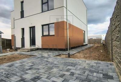 Duplex deosebit - calea Urseni - finisaje la alegere - 1