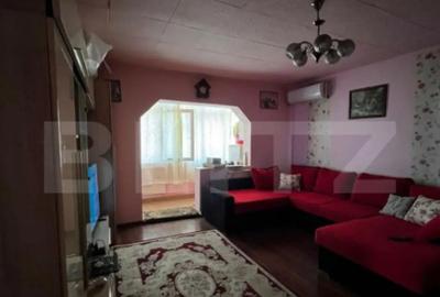Apartament cu 3 camere semidecomandat în Micro 16 - 2