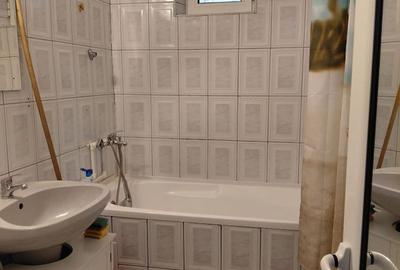 Apartament cu 2 camere semidecomandat în Micro 16 - 14