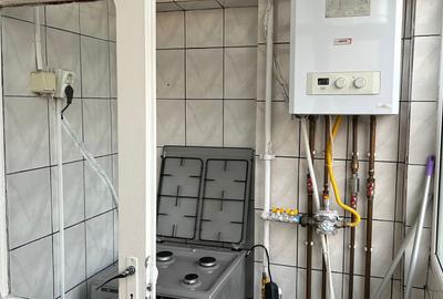 Apartament cu 3 camere decomandat în Central - 1