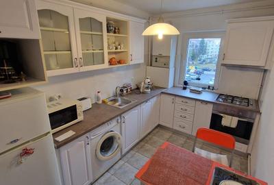 Apartament 4 camere - decomandat - 2 balcoane - pivnita - zona Dioda - 7