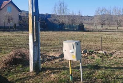 Teren de 800 mp, în Suseni - 1
