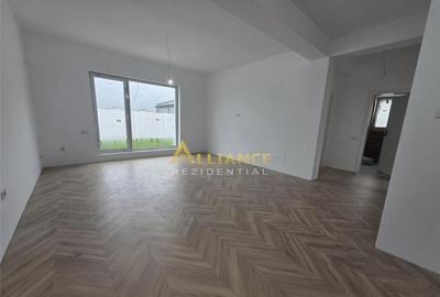 Casă cu 3 camere cu Teren 300 Mp în Centura Est