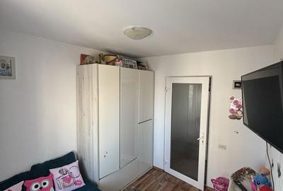 Apartament cu 3 camere decomandat în Exterior Vest - 2