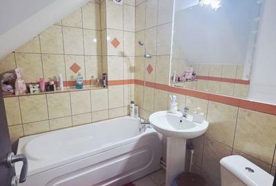 Apartament cu 2 camere decomandat în Galata - 5