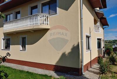 Casă individuală cu 6 camere cu Canalizare în Zvoriștea - 14