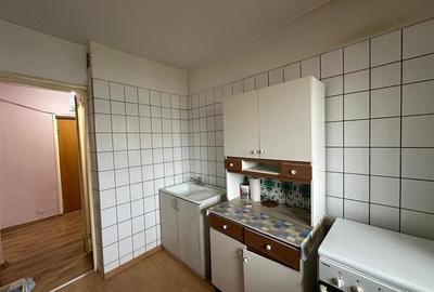Apartament cu 3 camere decomandat în B-dul București - 5