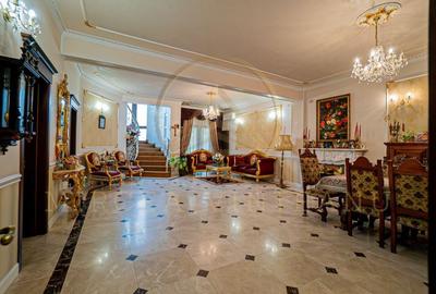 Casă individuală cu 11 camere cu Canalizare în Tomis II - 15