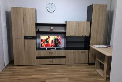 Garsonieră semidecomandată în Tei