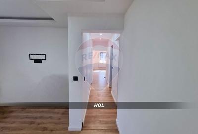 Casă cu 3 camere cu Teren 1071 Mp în Valea Roșie - 4