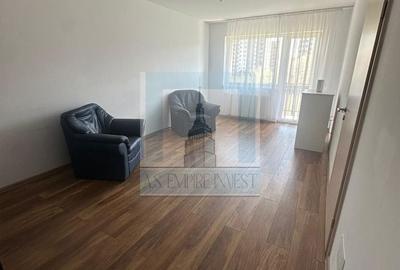 Apartament cu 2 camere decomandat în Tractorul - 2