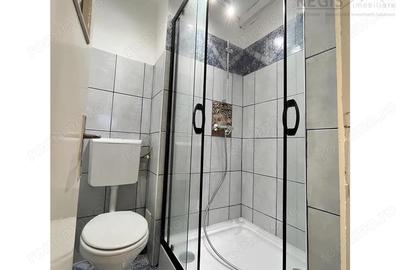 Apartament Decomandat cu 3 Camere si Parcare in Tractorul - 1