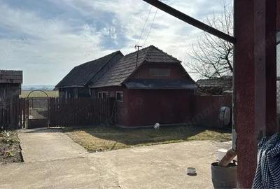 Casă cu 6 camere cu Teren 1000 Mp în Nazna - 2