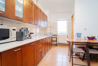 Apartament 3 camere,101 mp - Sos. Nicolina,     0% comision - 12