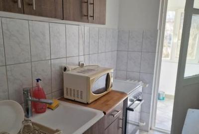 Garsonieră decomandată, mobilată în Tei - 5