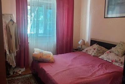 Apartament 2 camere decomandate , zona ICIL ?coala 24 , Constan?a Apartament 2 camere decomandate , zona ICIL ?coala 24 , Constan?a - 4