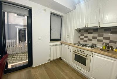 Apartament cu 3 camere decomandat, mobilat în Galata - 1